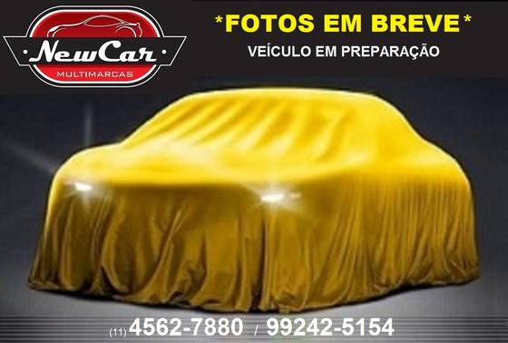 FORD FOCUS 1.6 GL 8V FLEX 4P MANUAL